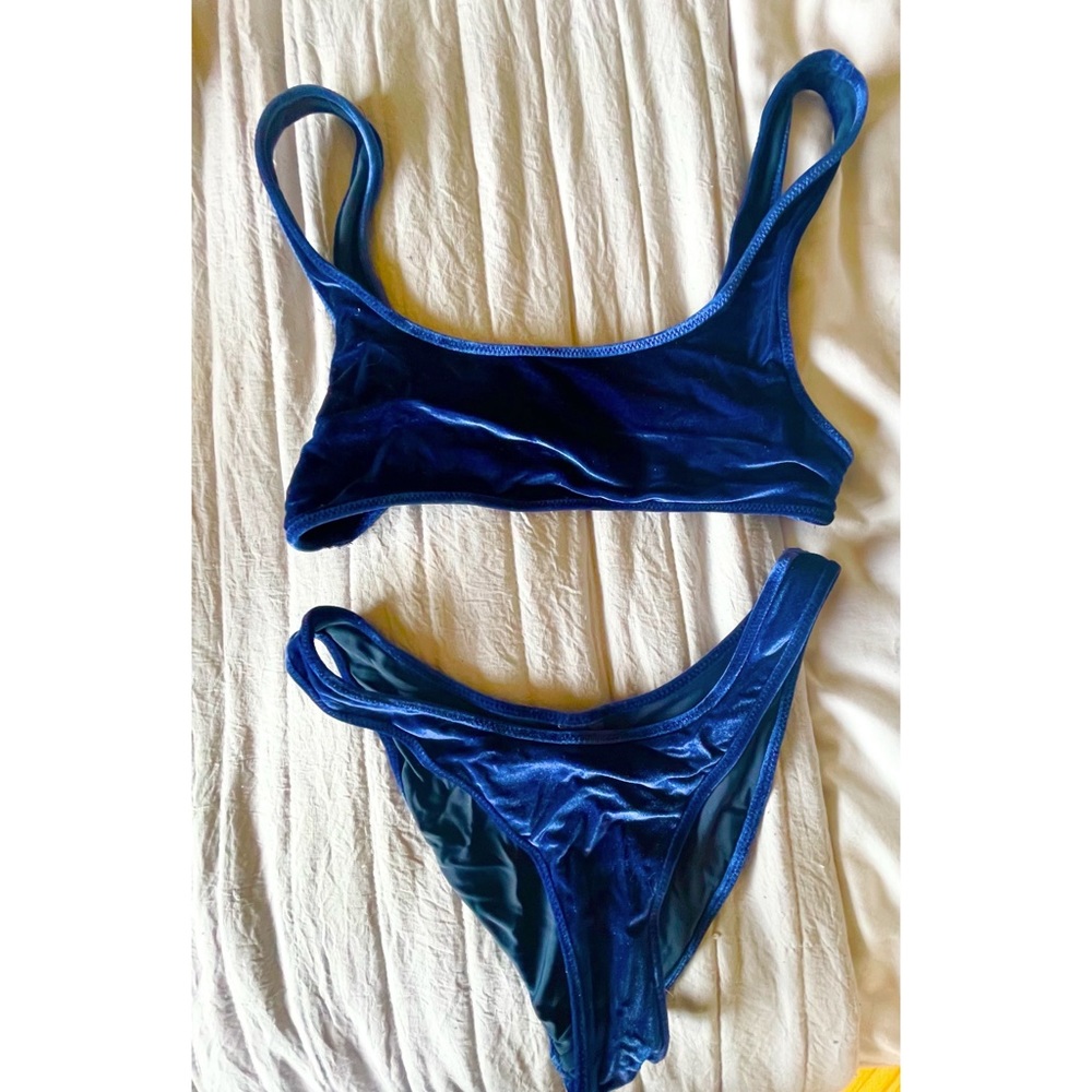 Triangl two piece bikini